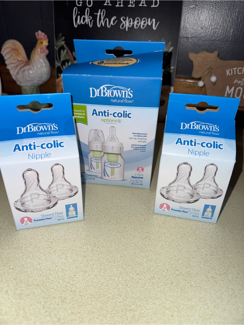 Dr Browns — 6 Preemie Nipples & 2 Plastic 2 oz Bottles